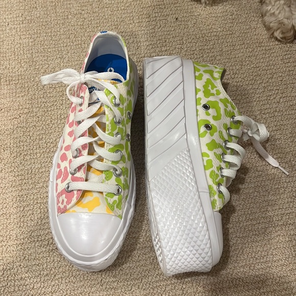 NWOT - converse platform all stars size 6 - Picture 4 of 5